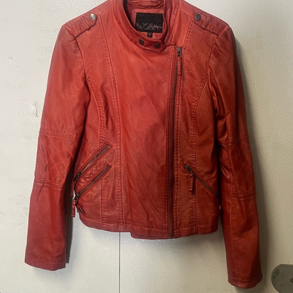 Women's Jacket- Unbranded (#40)
